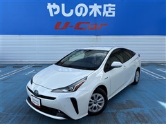 トヨタ プリウス S