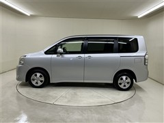 ヴォクシー V 4WD