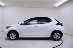 ヤリス ハイブリッド G