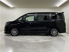 ヴォクシー ハイブリッド ZS