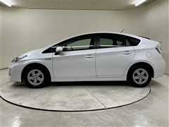 プリウス S LEDエディション