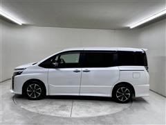 ヴォクシー ZS キラメキ3