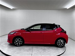 ヤリス ハイブリッド Z