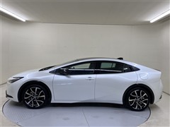 プリウスPHV Z