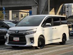 ヴォクシー HV ZS