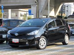 プリウスアルファ S