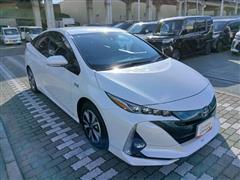プリウスPHV A