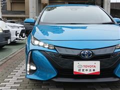 プリウスPHV A ナビPKG