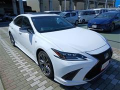 レクサスES ES300h Fスポーツ