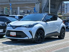 トヨタ C-HR HV Gモードネロ セフ+2