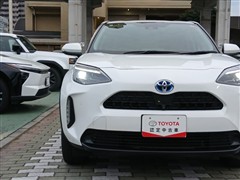 ヤリスクロス HEV Z
