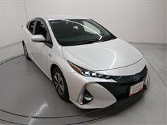 プリウスPHV A