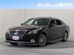 トヨタ クラウンマジェスタ HV Fバージ