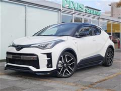 トヨタ C-HR HV S GRスポーツ