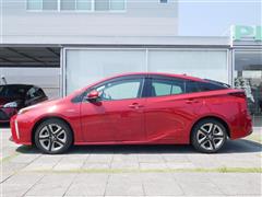 プリウス A プレミアムツーリング