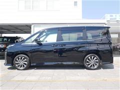 ヴォクシー ハイブリッド S-Z