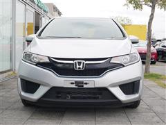 フィット ハイブリッド F