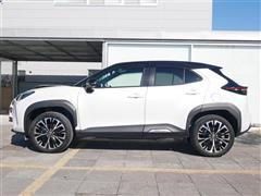 ヤリスクロス HV Z