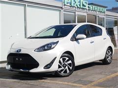 アクア S スタイルブラック