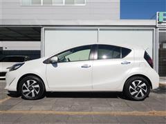 アクア S スタイルブラック