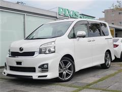 トヨタ ヴォクシー ZS
