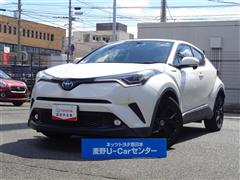 トヨタ　C-HR G モードネロ