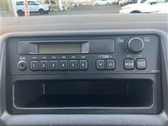 ハイエースバン DX