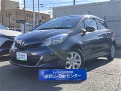 トヨタ　ヴィッツ U