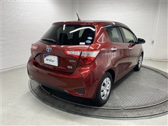 ヴィッツ ハイブリッド ジュエラ