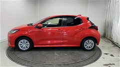 ヤリス ハイブリッド Z