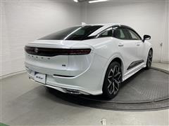 クラウン クロスオーバー RS