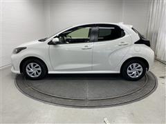 ヤリス ハイブリッド G