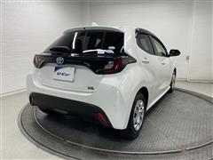 ヤリス ハイブリッド G