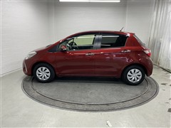 ヴィッツ F アミー