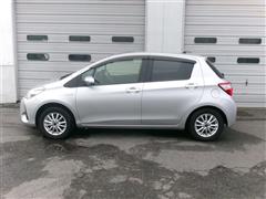 ヴィッツ ハイブリッド F