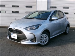 ヤリス ハイブリッド X