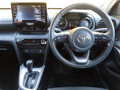 ヤリスクロス ハイブリッド G