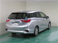 シャトル ハイブリッド X