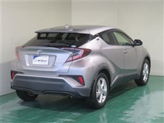 C-HR S-T LEDパッケージ