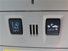 レヴォーグ1.6STIスポーツアイ