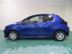 ヤリス ハイブリッド G