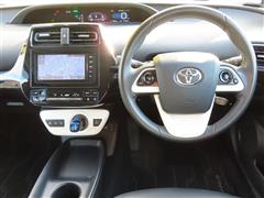 プリウス S ツーリングセレクション