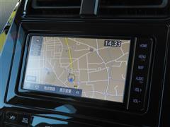 プリウス S セーフティプラス2