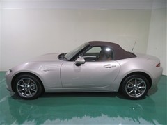 ロードスター ブラウントップ