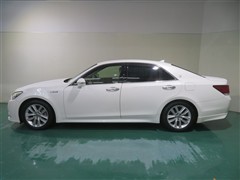 クラウンアスリート HV S