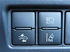 ノア ハイブリッド SI