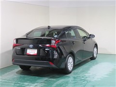 プリウス S セーフティプラス2