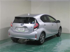 アクア S スタイルブラック