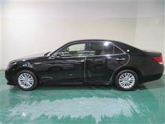 クラウンHV ロイヤルサルーン