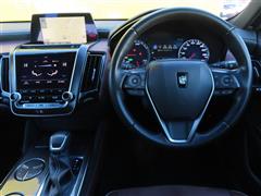 クラウンHV RSアドバンス